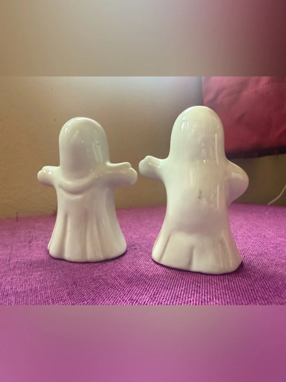 Set of Ghost Salt and Pepper Shakers - Home Party Supplies